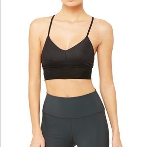 Alo yoga lavish sports bra
